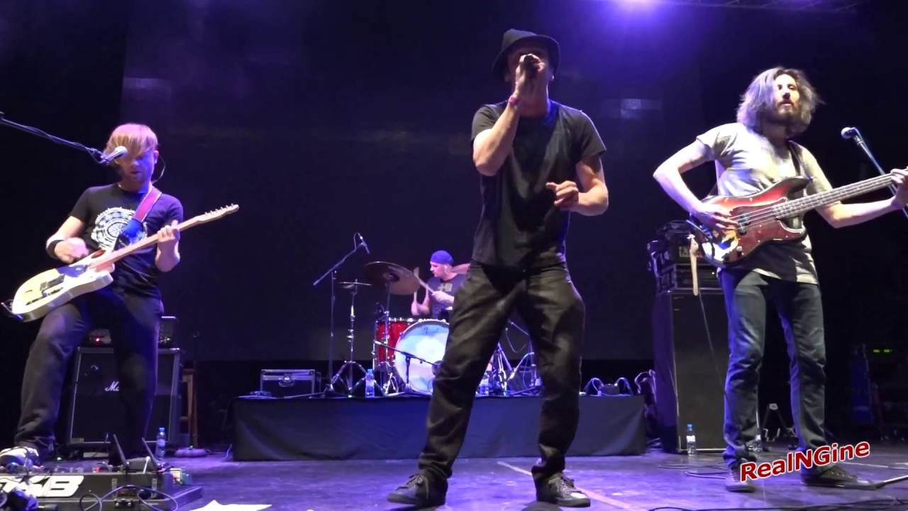 Zdob și Zdub - Dubstep Intro, Moldovenii s-au născut!, Trece Vremea Omului (Yotaspace 06.06.2015)