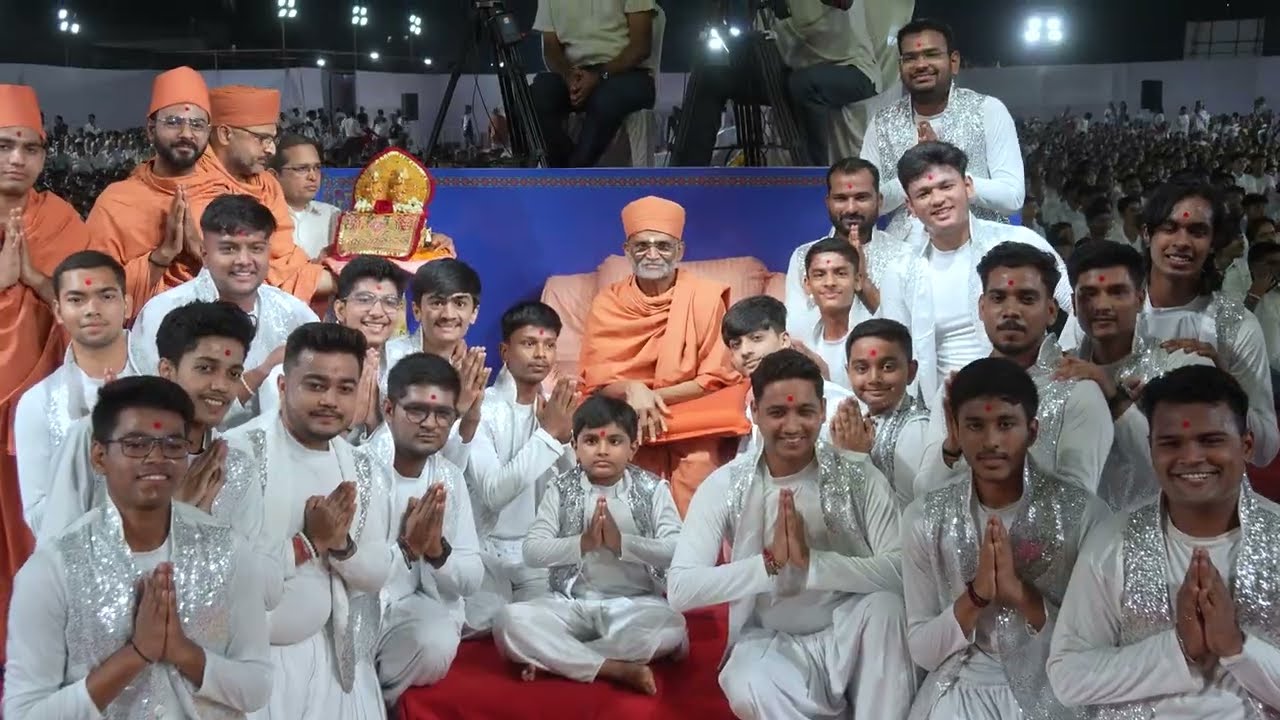 2025-01-26 | HHYM - Vasai | Dance with Guruhari Smruti | HariHriday Yuva Mahotsav | Vasai - Mumbai