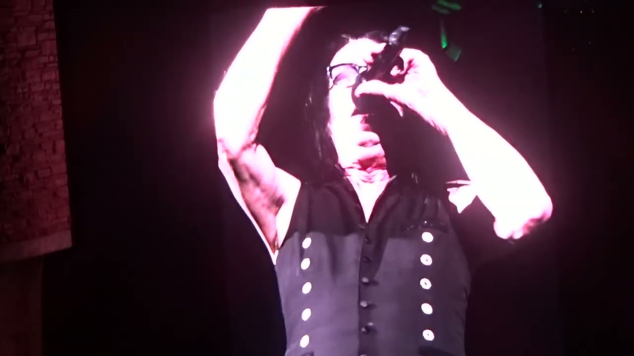 Todd Rundgren- Medley of Hits @ Red Rocks