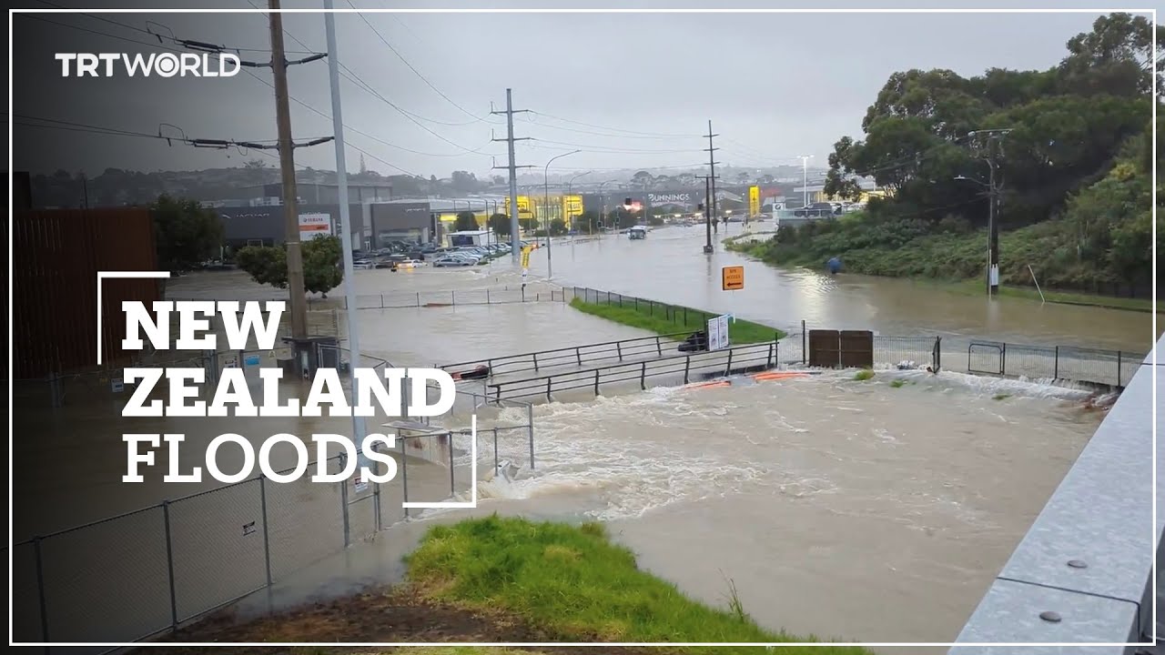 Heavy rain causes floods, prompts state of emergency in Auckland