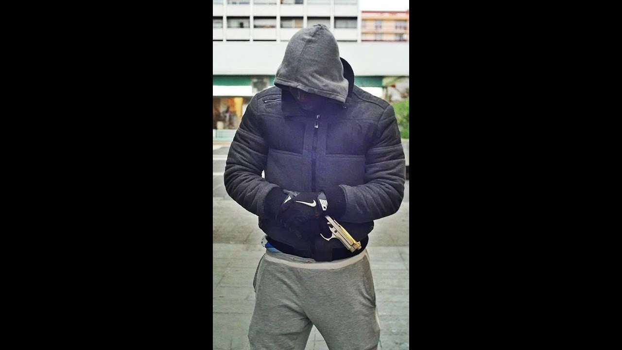 Aronstrong 