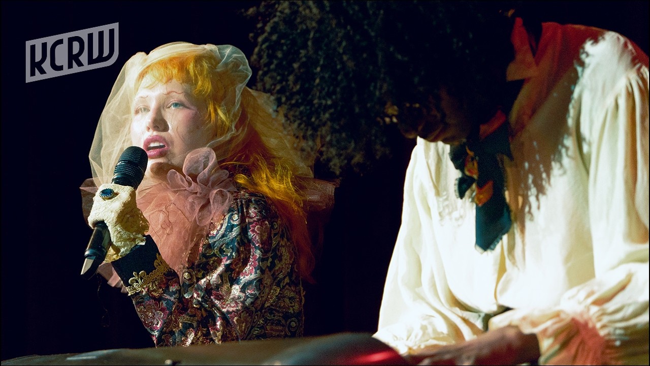 Haute & Freddy: Прямая трансляция из штаб-квартиры KCRW (полная версия выступления)