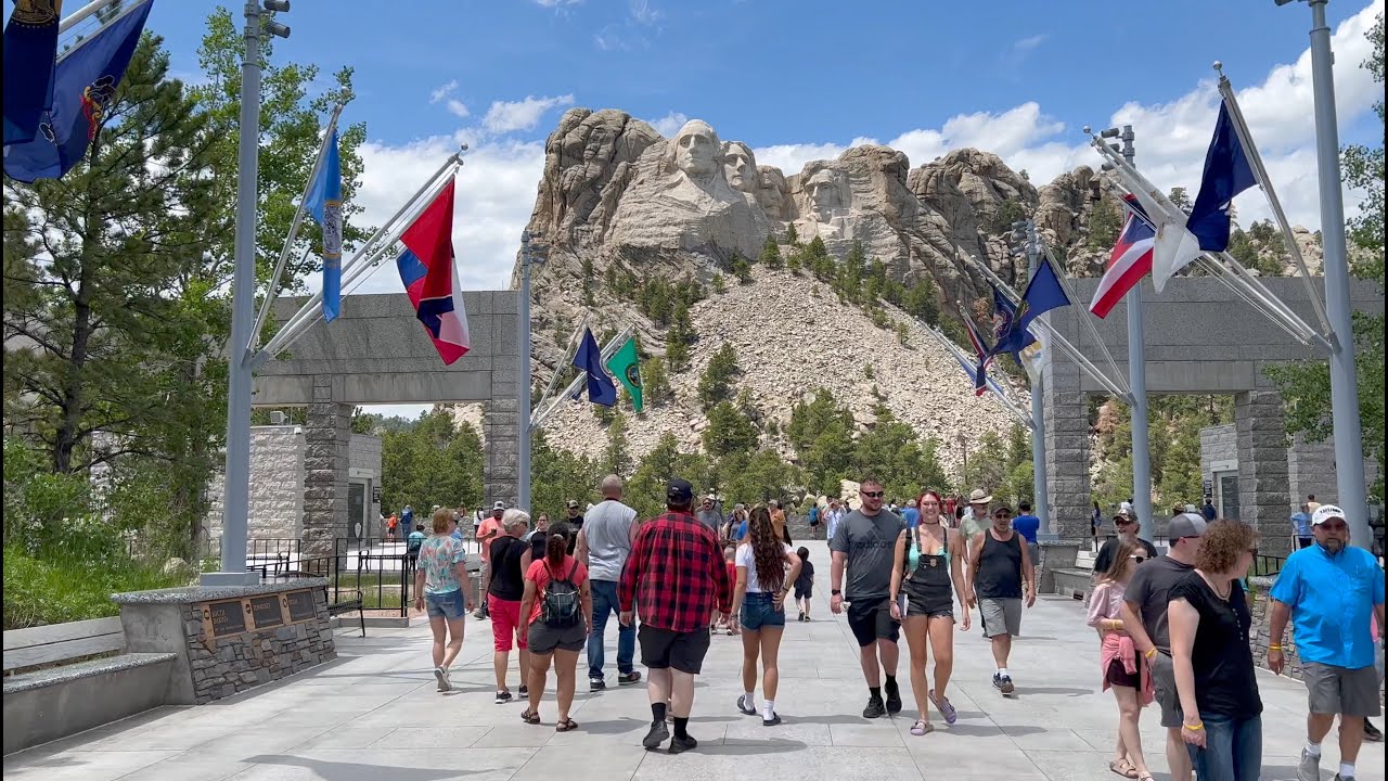 Mount Rushmore Walk | June 24, 2022 [4K]