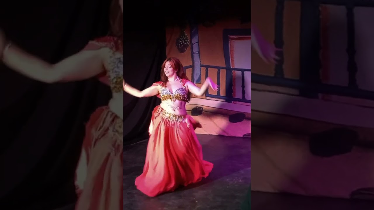 Sarau L'amore è Arte - Larissa Grimmur