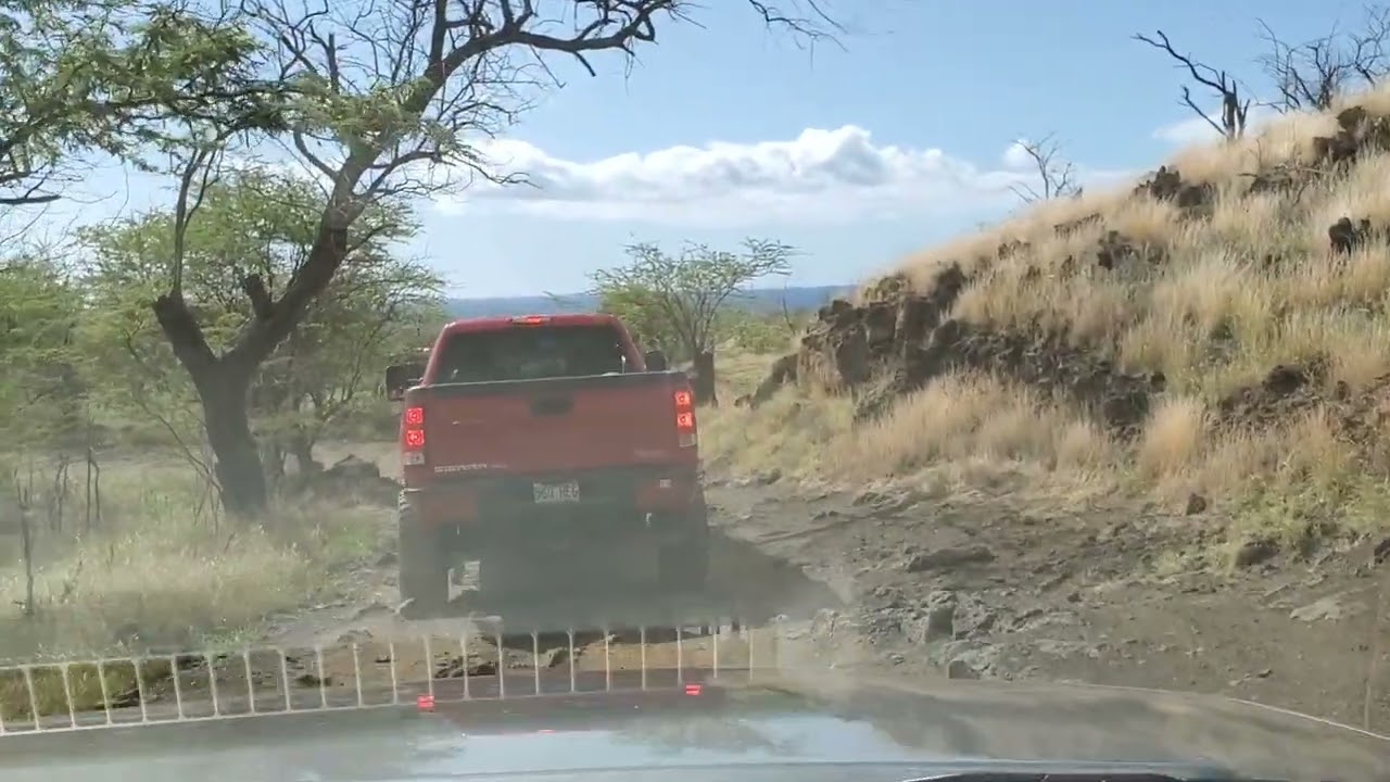 KONA BIG ISLAND ROAD TO MAKALAWENA!