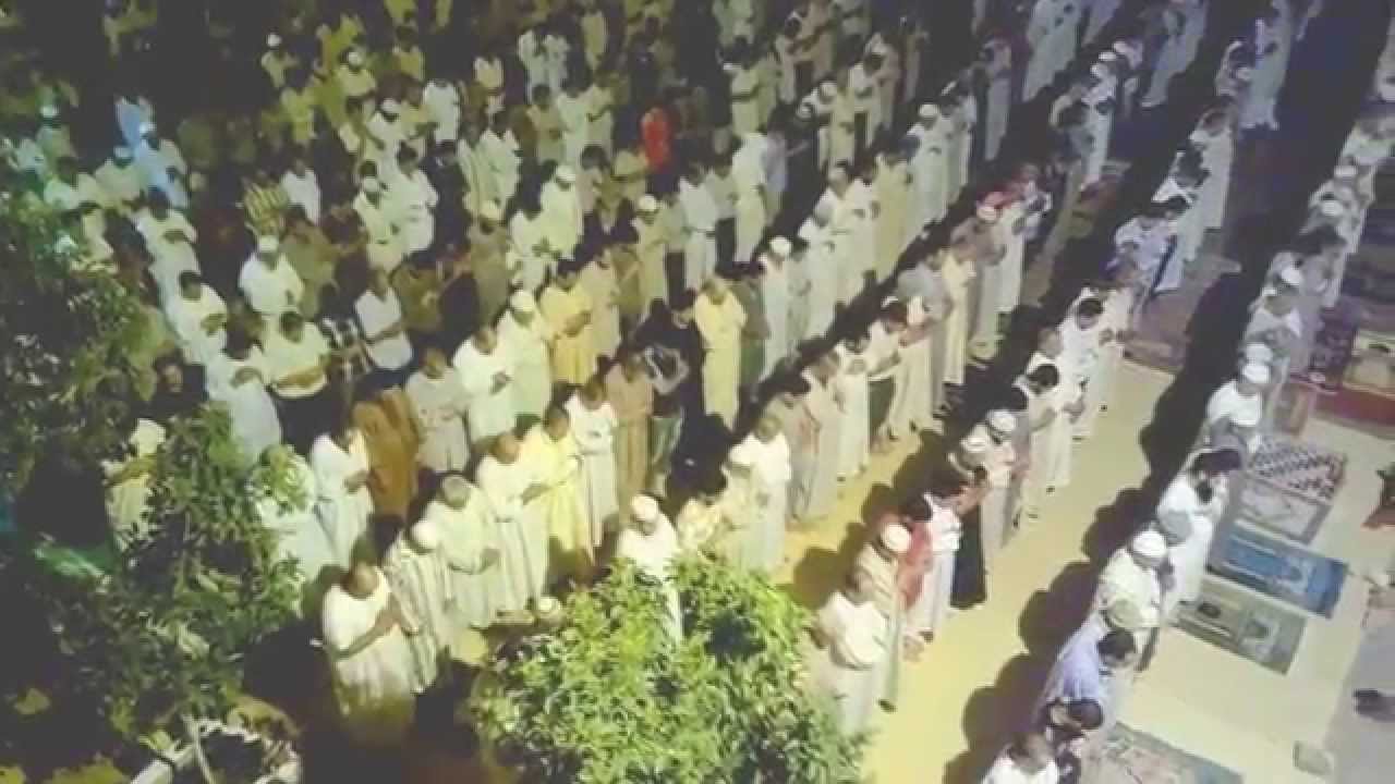 ليلة من تراويح رمضان 1435 مسجد المحسنين أزيلال المغرب