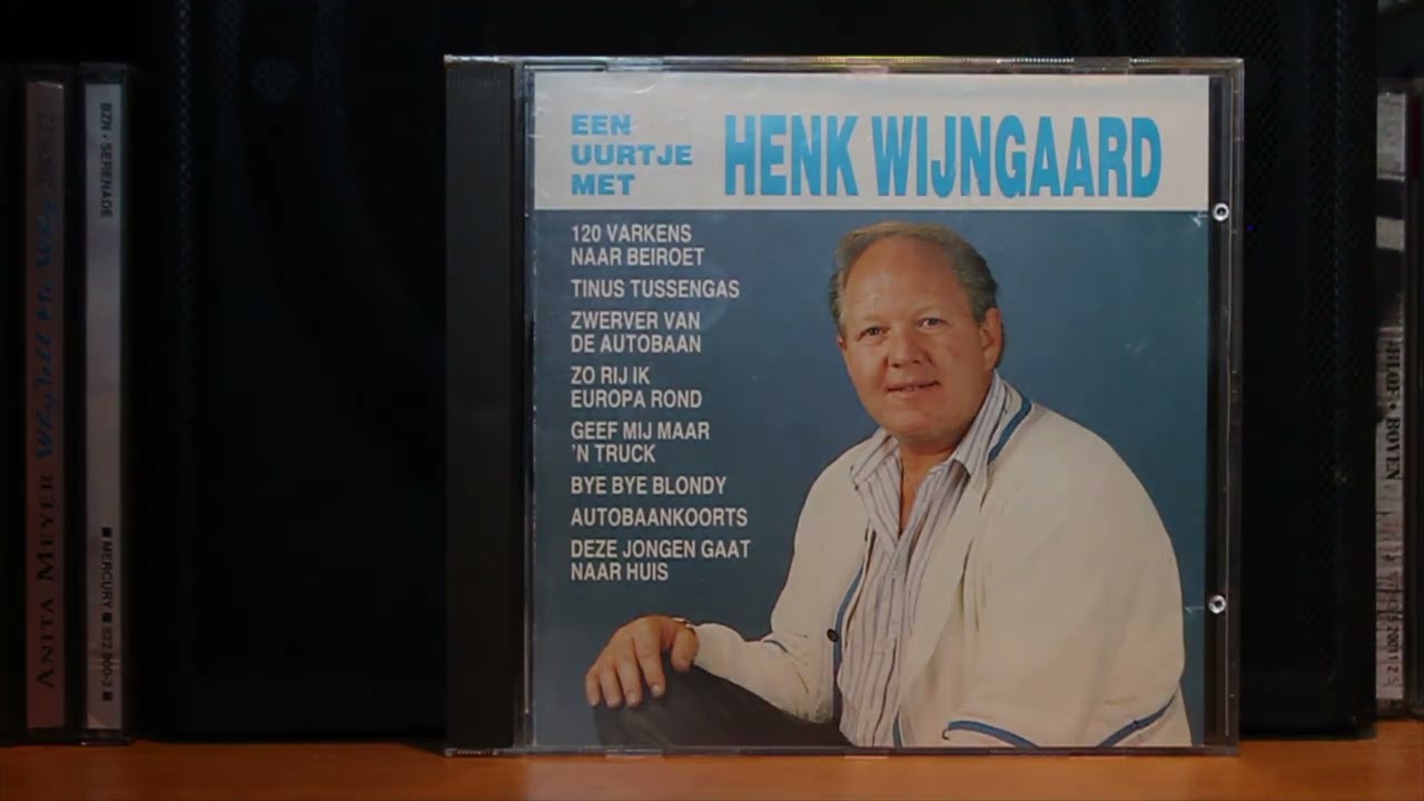 Henk Wijngaard met muziek en zang