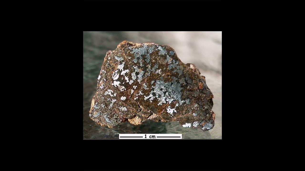 .انواع النيازك الحديدية #meteorite_chondrite_lunar_mars