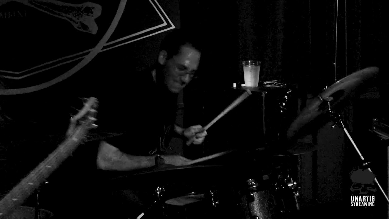Dysrhythmia live at Saint Vitus on May 1, 2013