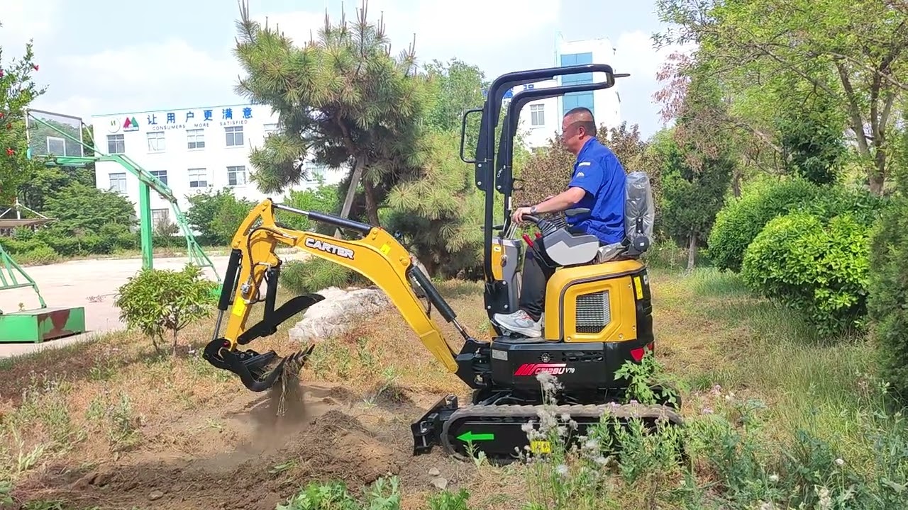 Carter CT12 Mini Excavator - 1.2 Ton Crawler with Multifunction Bucket.