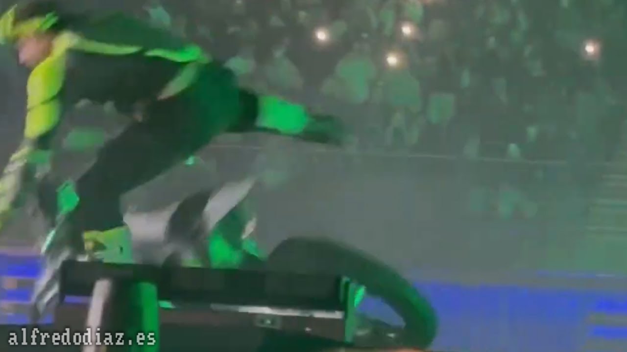 JC Reyes se cae de la moto en un concierto (aquí las causas)