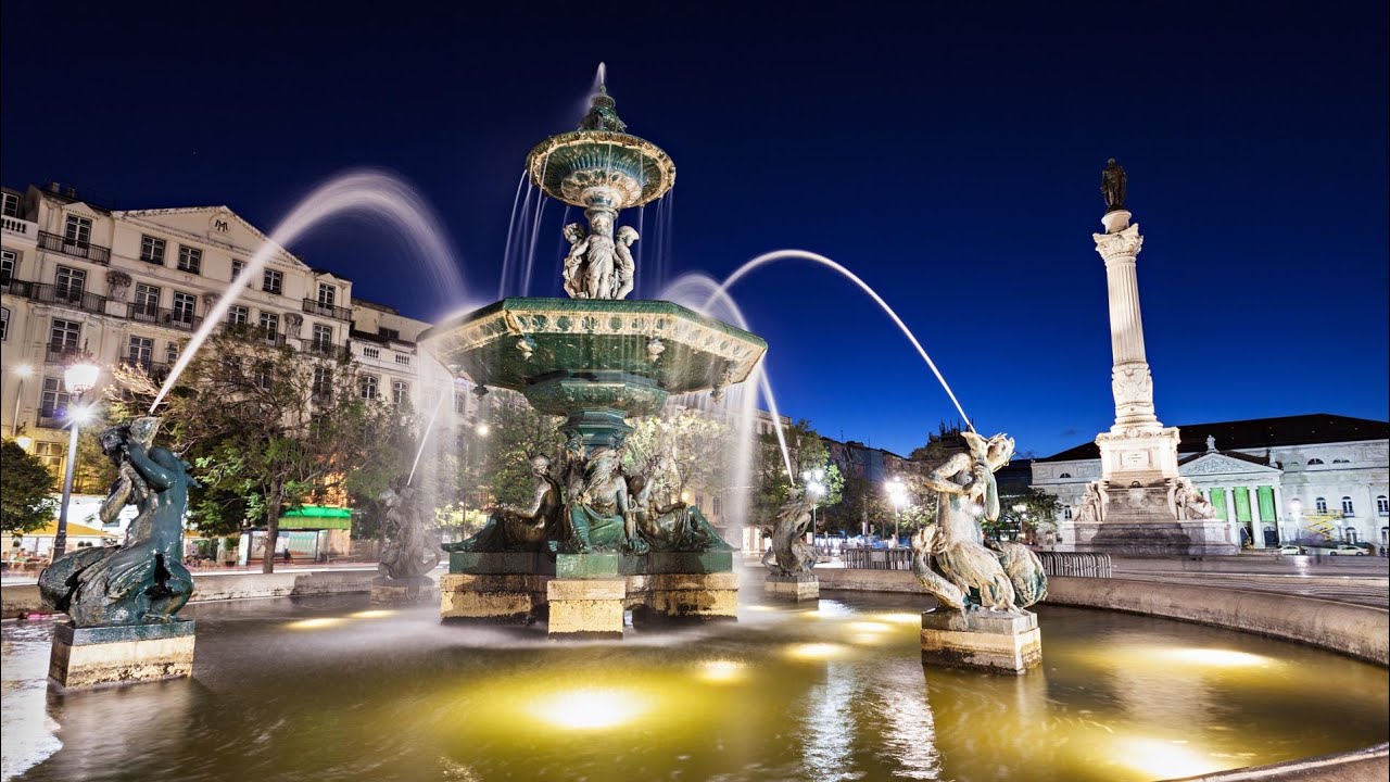 Lisbon Walking Tour: Discover Baixa and Bairro Alto After Dark