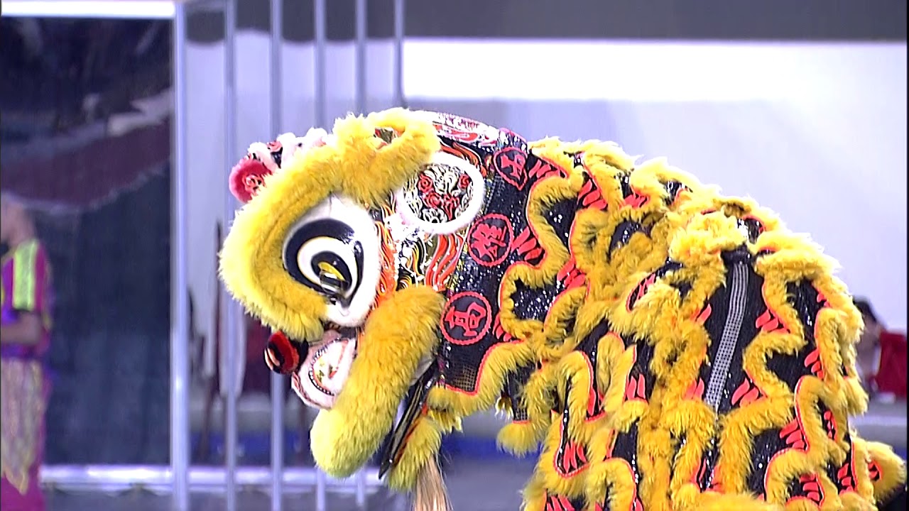 高雄兩廣龍獅戰鼓團 水樁