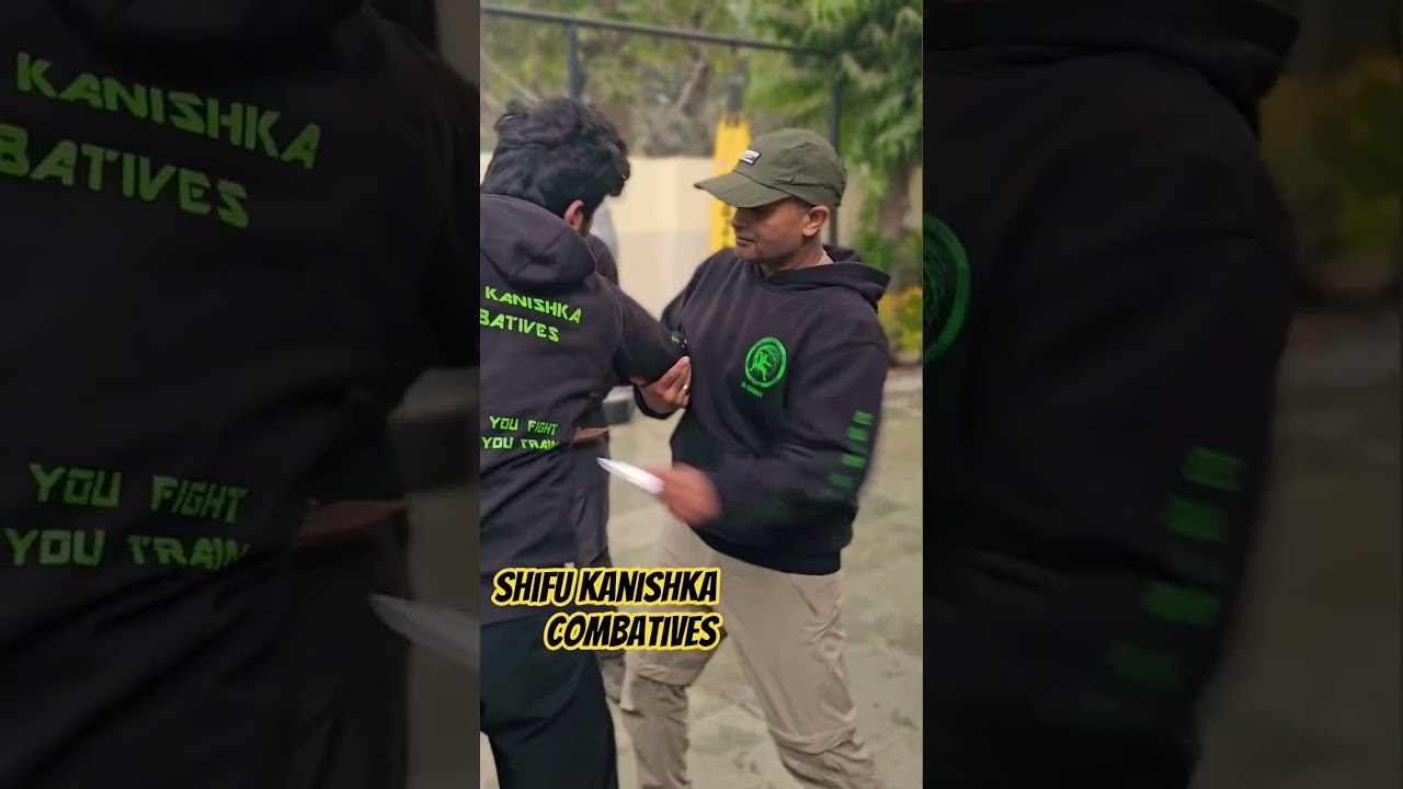 Knife fighting 