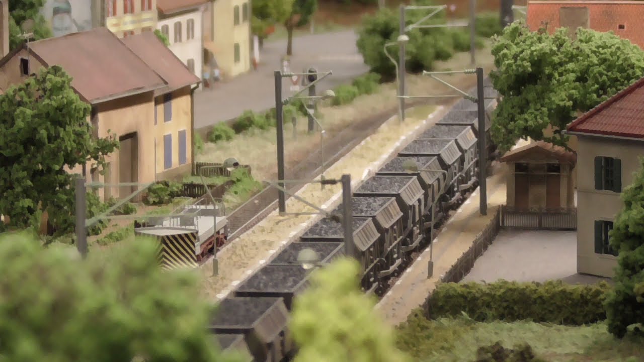 TRAINSMANIA Lille 2017 DE SUPERBES RESEAUX ! (Germilly, Jussey, Bourgogne 1500V etc...)