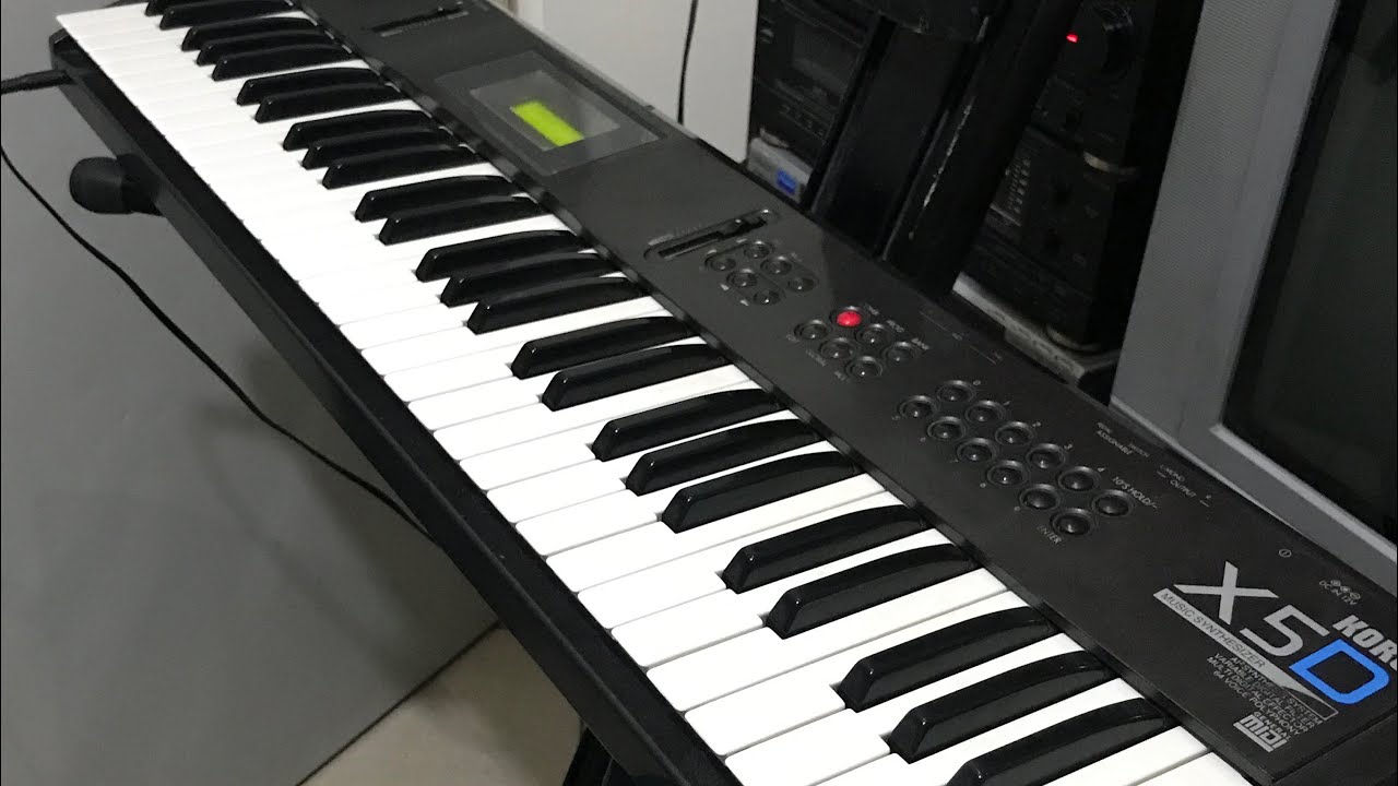 Ediciones gruperas en Korg X5D