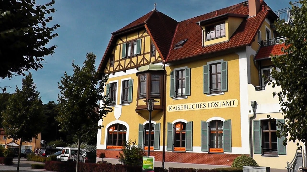 Die Flaniermeile von Kühlungsborn :  Die Strandstraße im Spätsommer