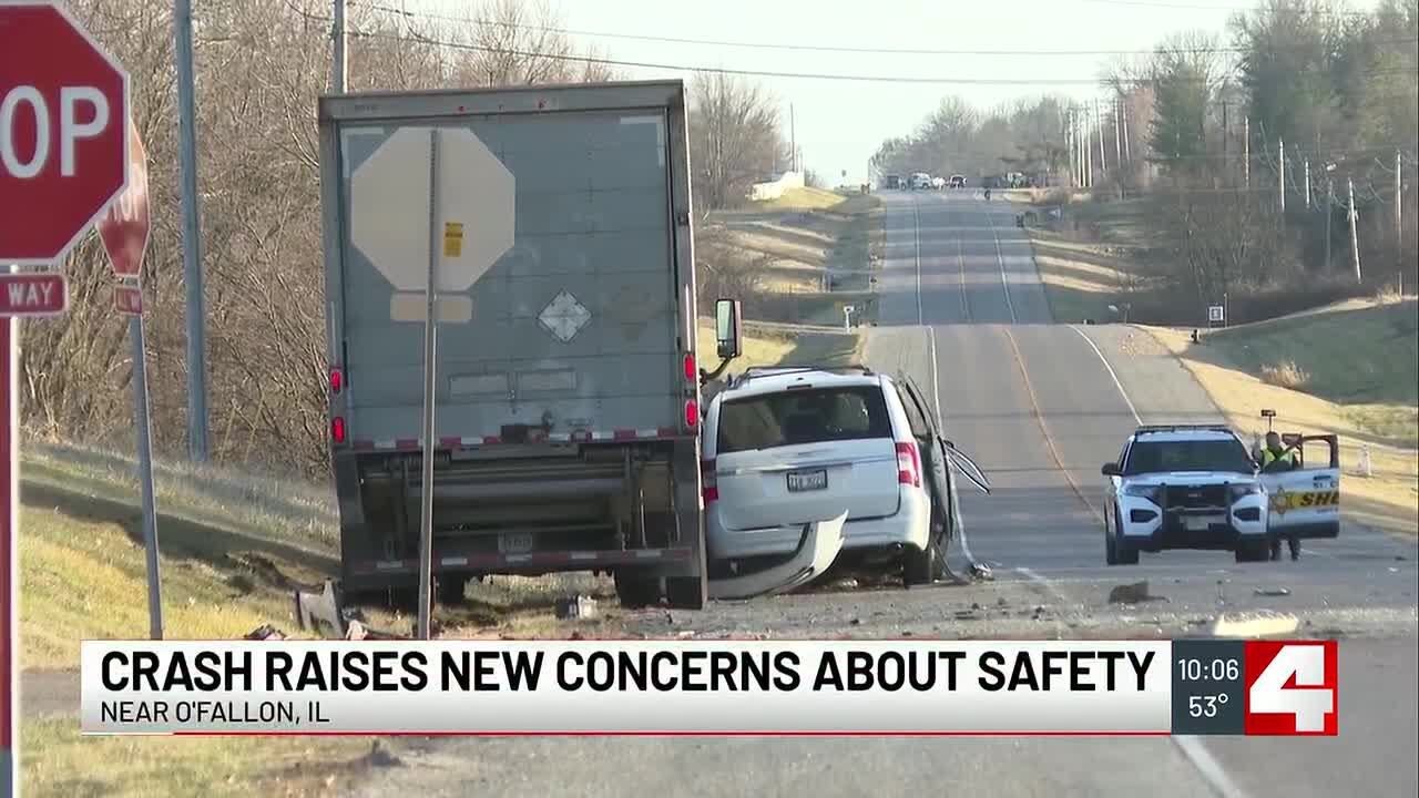 Authorities investigating serious crash in Metro East