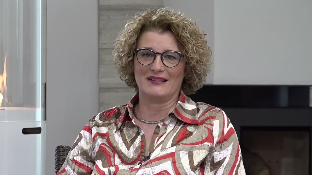 Die Wahrheit über Kachelöfen mit Diskussionsrunde (AdK)