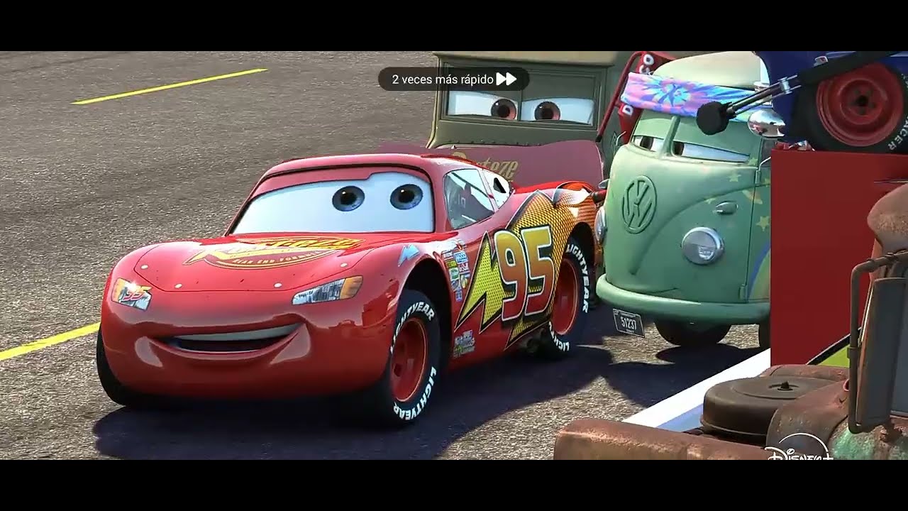 Wauw McQueen está enamorado 🥰