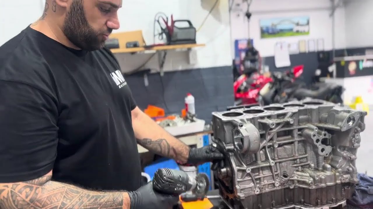 RS3 Engine Rebuild PART 1