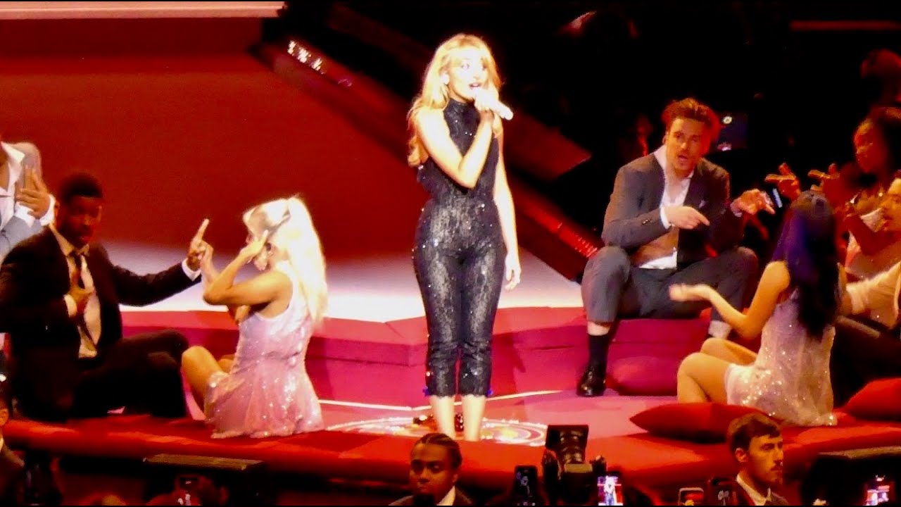 Sabrina Carpenter - Nobody's Son - Live from The Short n&rsquo; Sweet Tour at Madison Square Garden