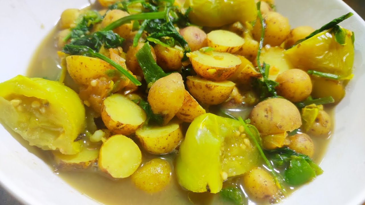 Organic Potato and Tomato Recipe | Chakma Style of Cooking Food Without Oil | Potato Curry | Tomato