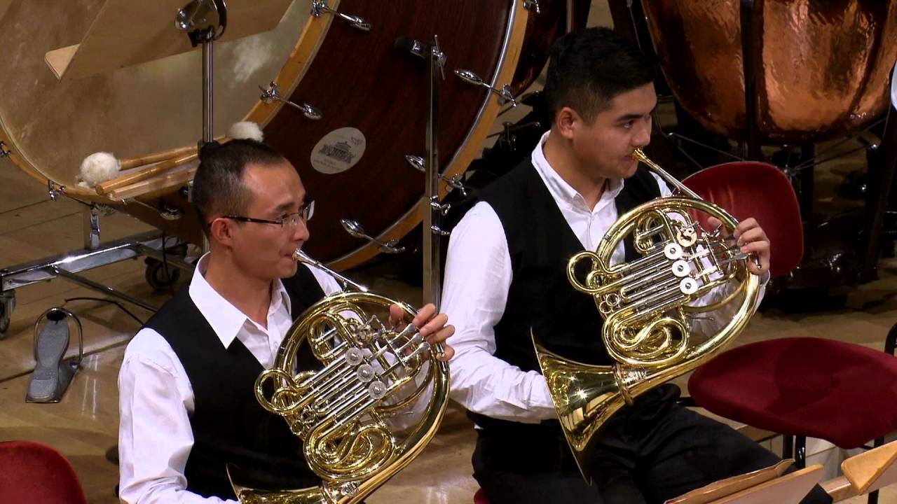 Haochen ZHANG plays Qigang CHEN's piano concerto "Er Huang" at Festival in Berlin