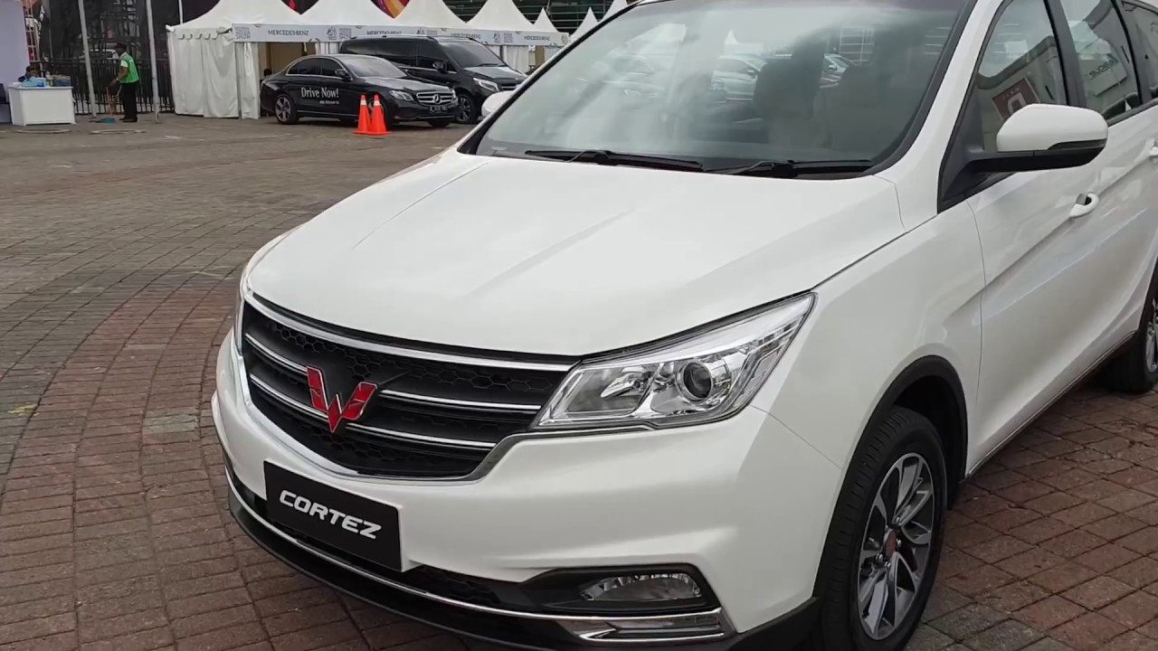 In Depth Tour Wuling Cortez 1 5C 2018   Indonesia
