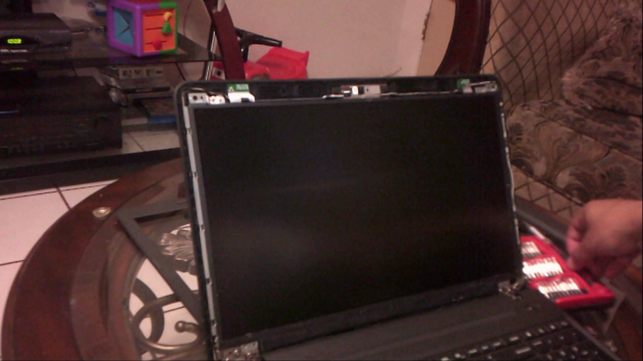 Laptop screen replacement / How to replace laptop screen Lenovo Thinkpad E560