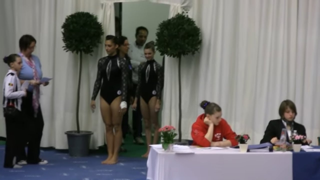 Acrosport. FIAC Belgio. Alessia Fasoli, Martina Carbognani e Silvia favale. 2010