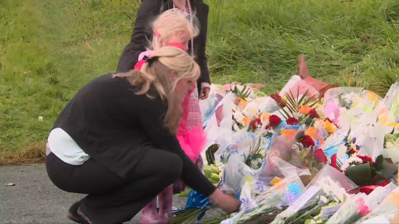 PC Dave Phillips: Family pays respects