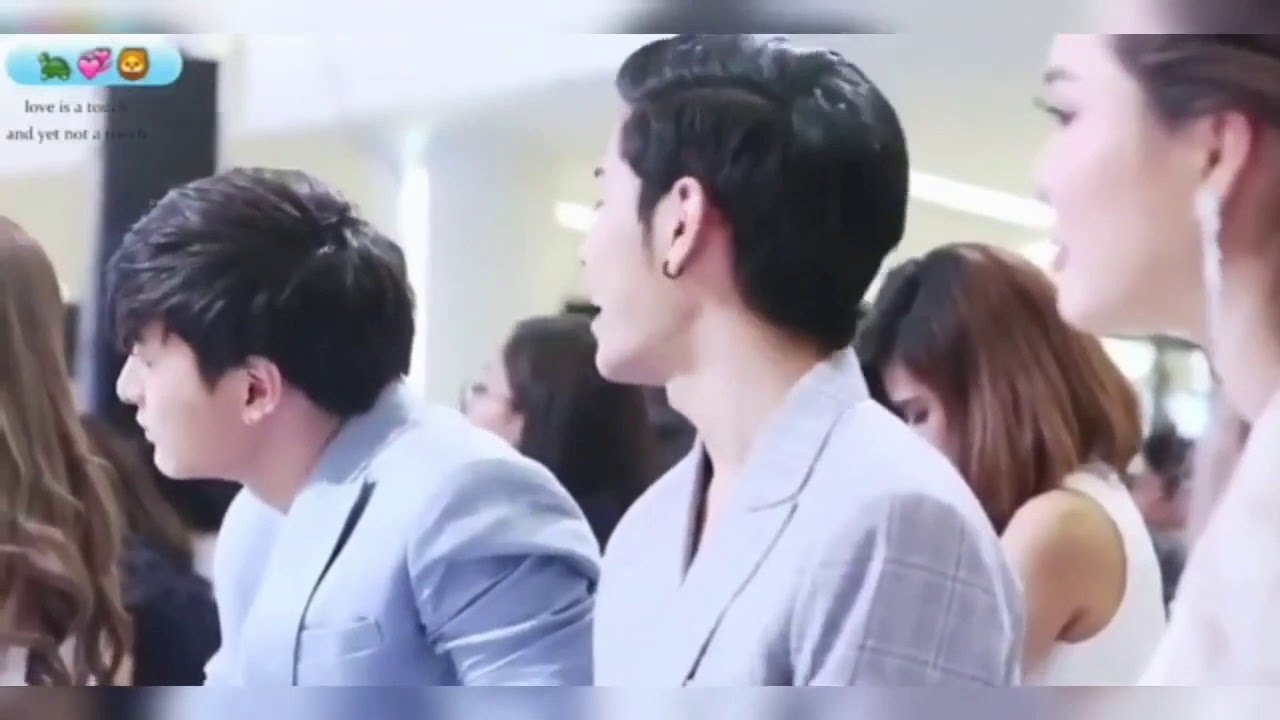 Krist being jealous for 32 seconds #kristsingto