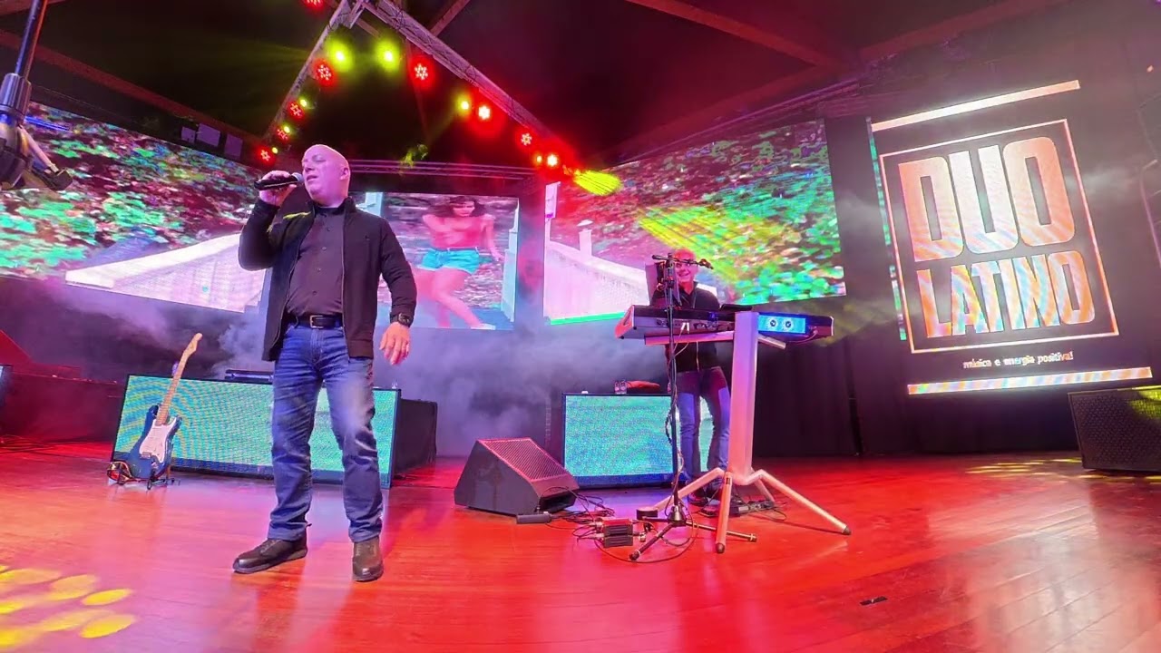 Duo Latino na Danceteria Turol 