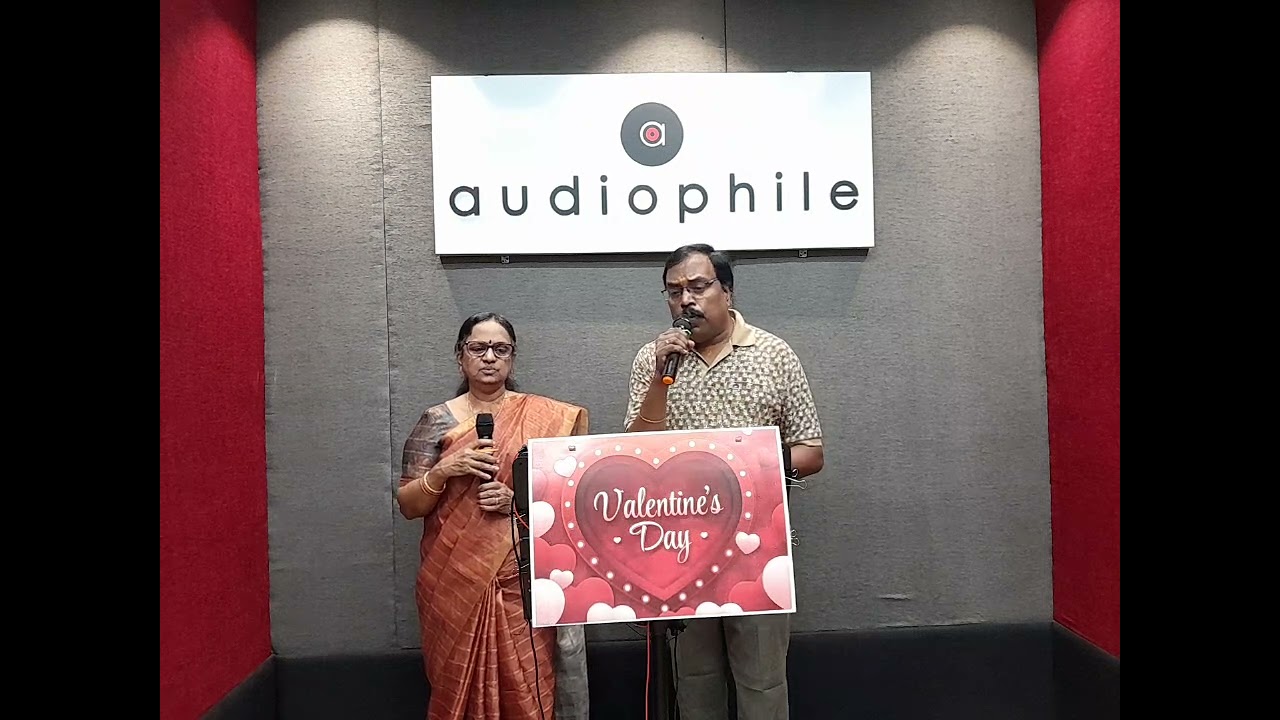 Kaadhalin pon veedhiyil...