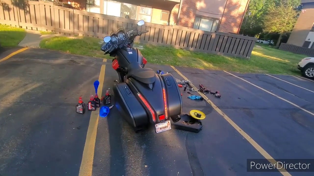Moto guzzi mgx-21, california, elderado, & audace Oil & Transmission fluid change