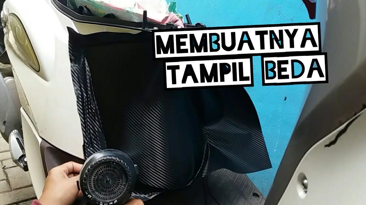 Pasang Skotlet Karbon Di Dasbor Pino