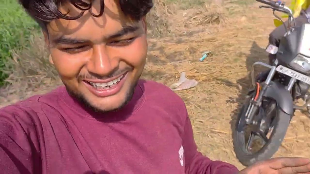 Aaj maine daali dost ki khaad