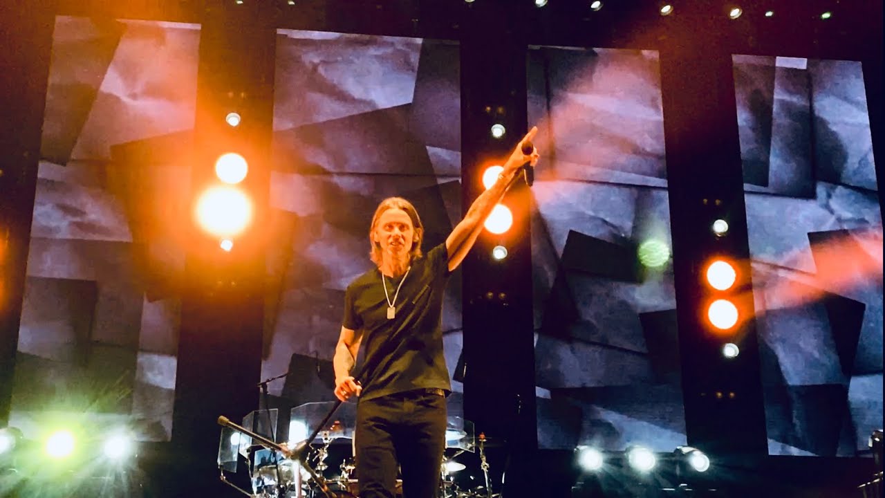 Alter Bridge, Shed My Skin, The O2 Arena, London UK, December 12, 2022.