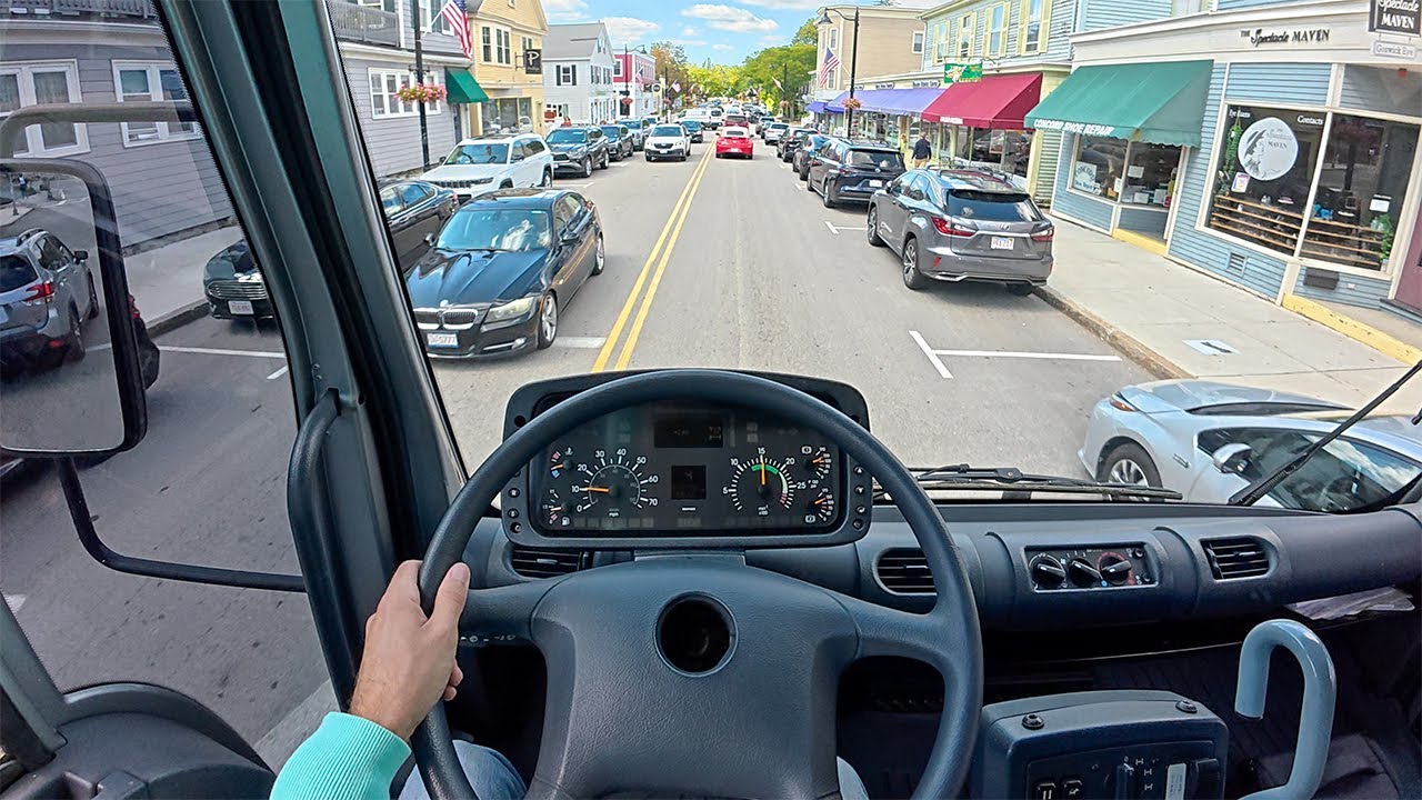 Mercedes-Benz Unimog U500 - Driving the German Turbo Diesel Dump Truck (POV)