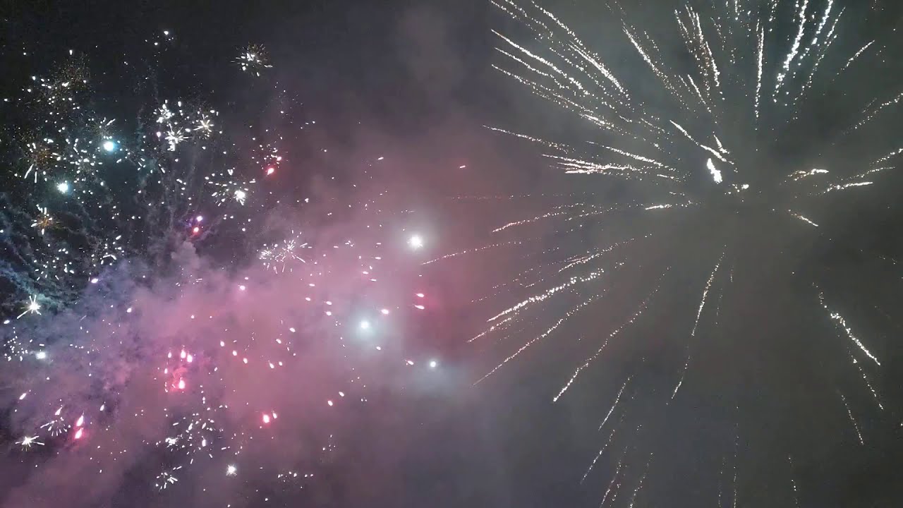 Новогодний салют, January 1, 2021