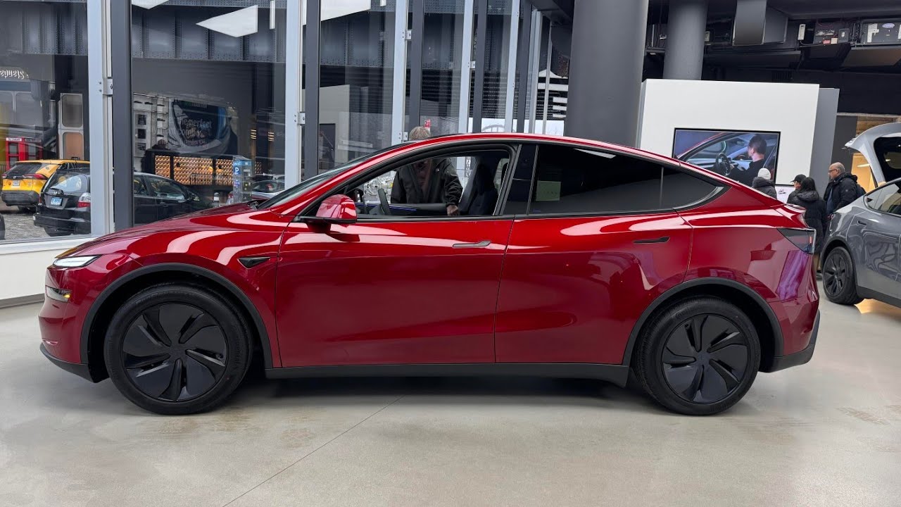 Tesla Model Y 2026 Dimensions & Interior Space | Full Review