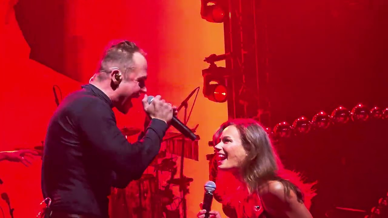 Natalia Szroeder & Piotr Rogucki - Ściany (live) Stary Maneż Gdańsk 2025