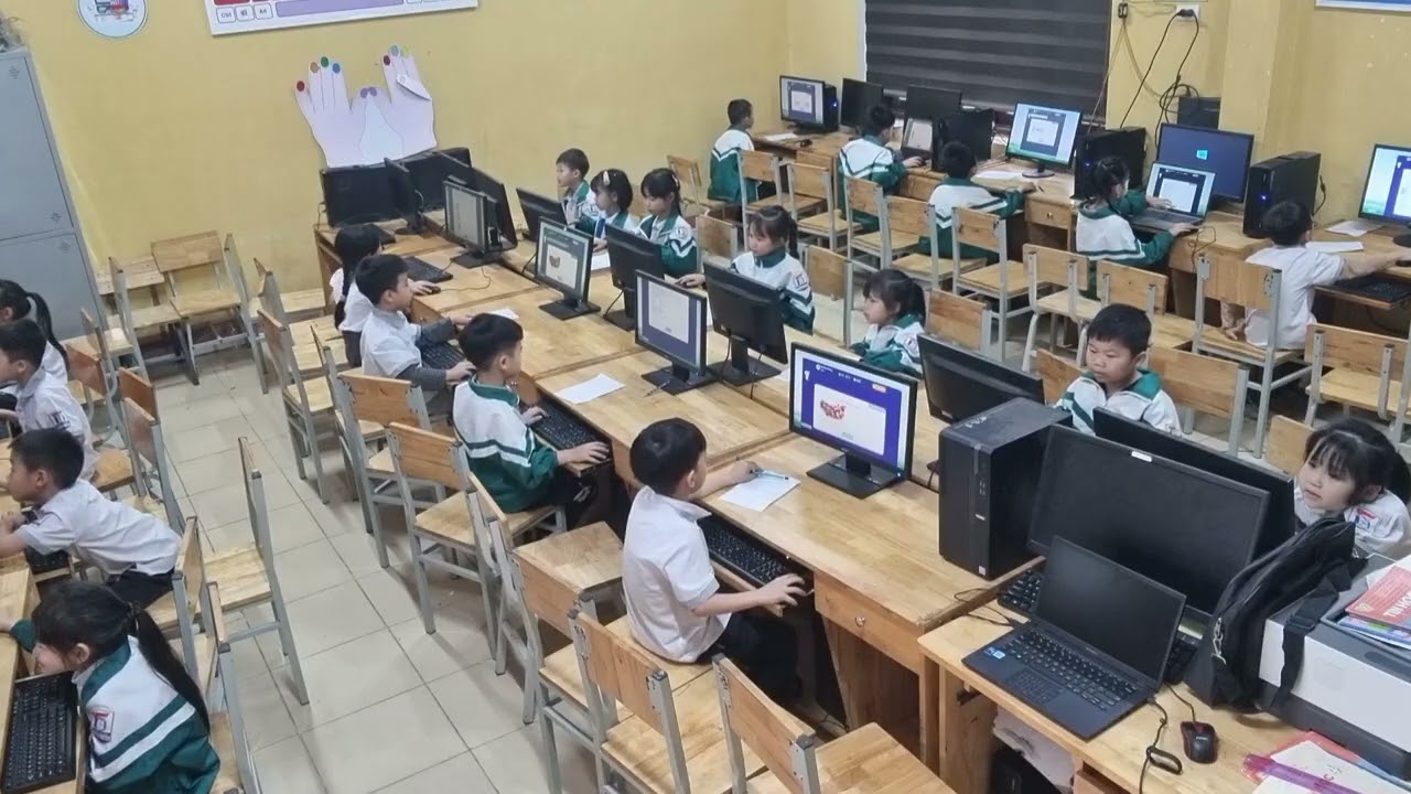 VI DEO GIÁM SÁT THI DẤU TRƯỜNG VIOEDU KHỐI 1
