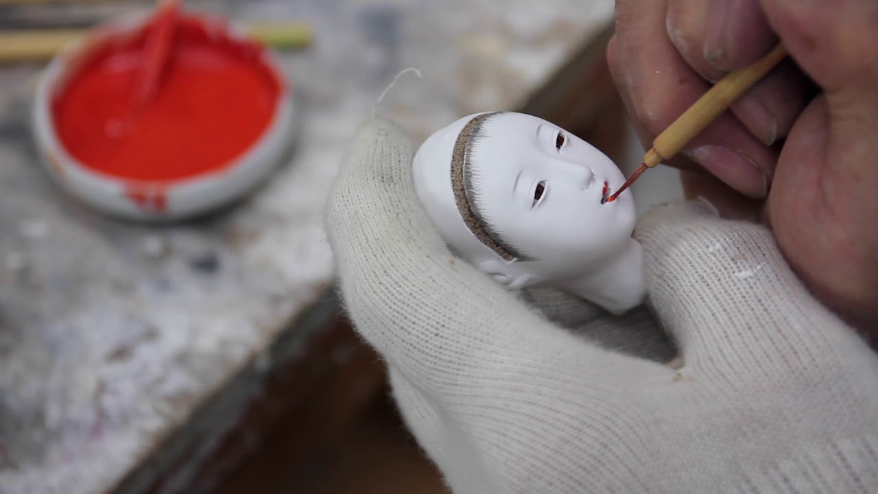 味岡人形 映水工房 ひな人形 制作風景「桐塑頭」（練頭）