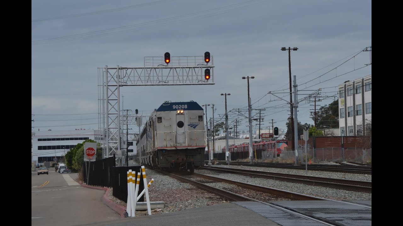 2 Locomotives and NPCU 90208 trailing on Amtrak 579