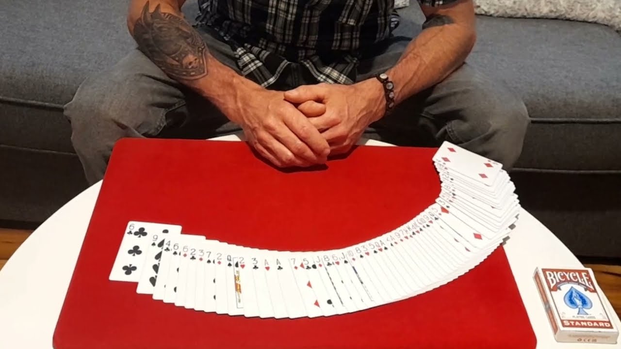 The Perfectionist (Paul Harris). Card Magic trick.