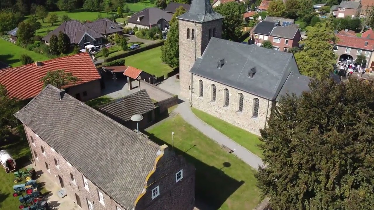 Selfkant-Millen Oape Poarte 2023 from above (drone footage Church area)