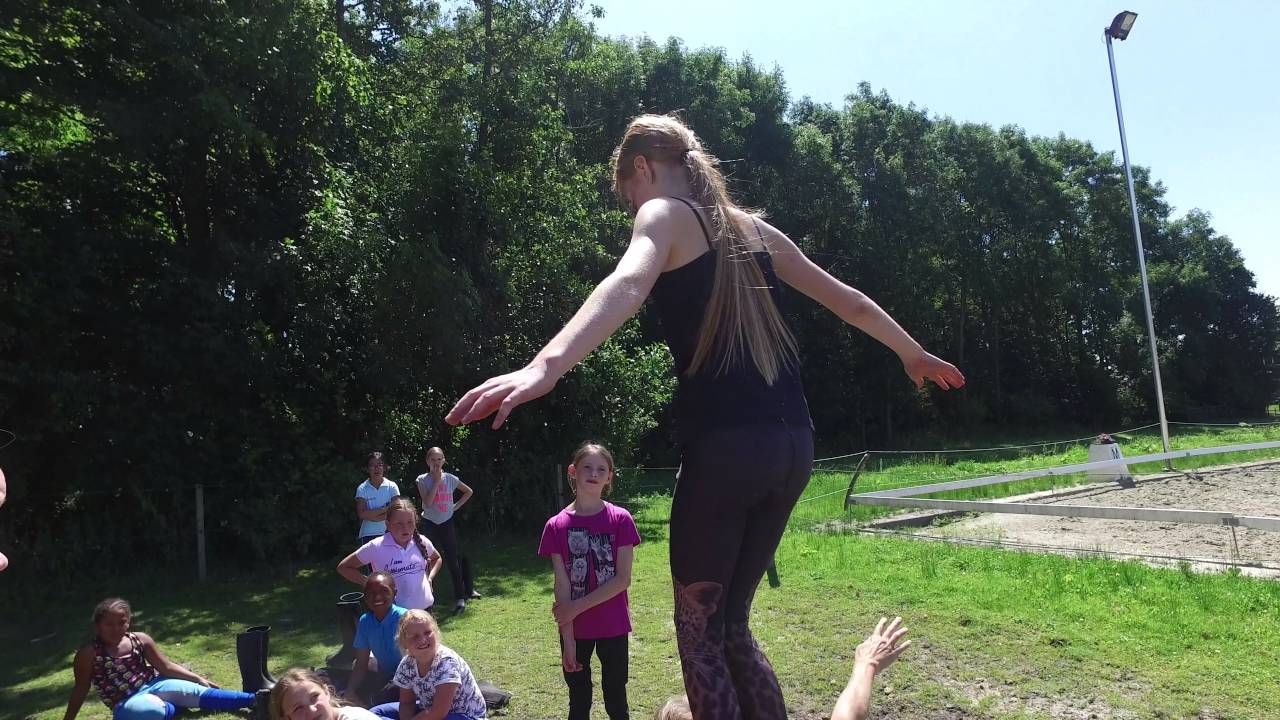 Ponykamp Dag 2  - Manege de Steenen Kamer