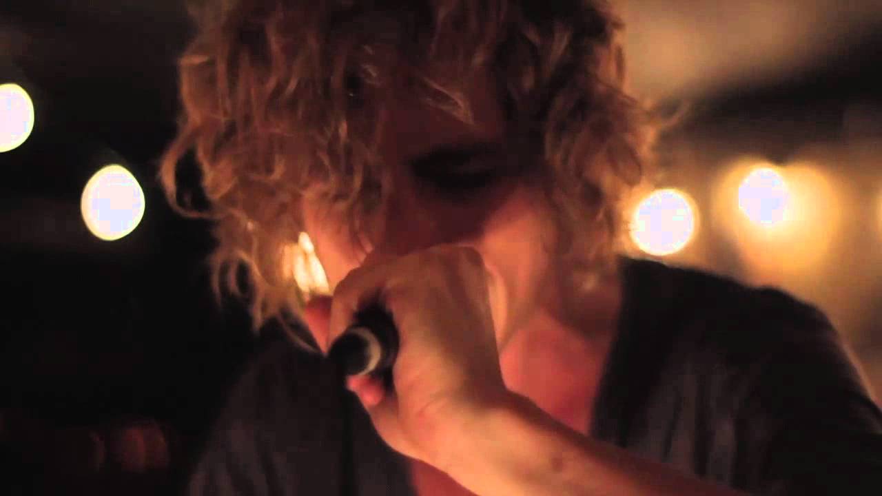 Dwayne Gretzky - Blinded By The Light (Live at the Dakota Tavern)